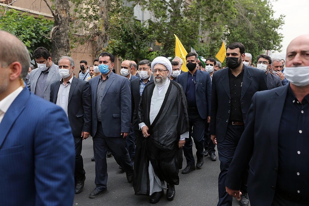 فیلم حضور رئیس مجمع تشخیص مصلحت نظام در راهپیمایی روز قدس/9اردیبهشت1401